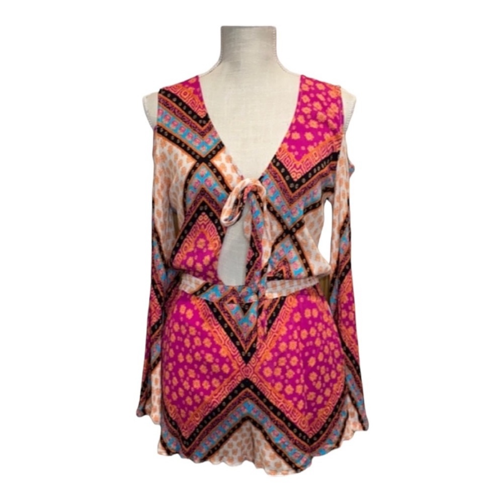 💙6/$20 MinkPink African Trance Playsuit Romper Size S
